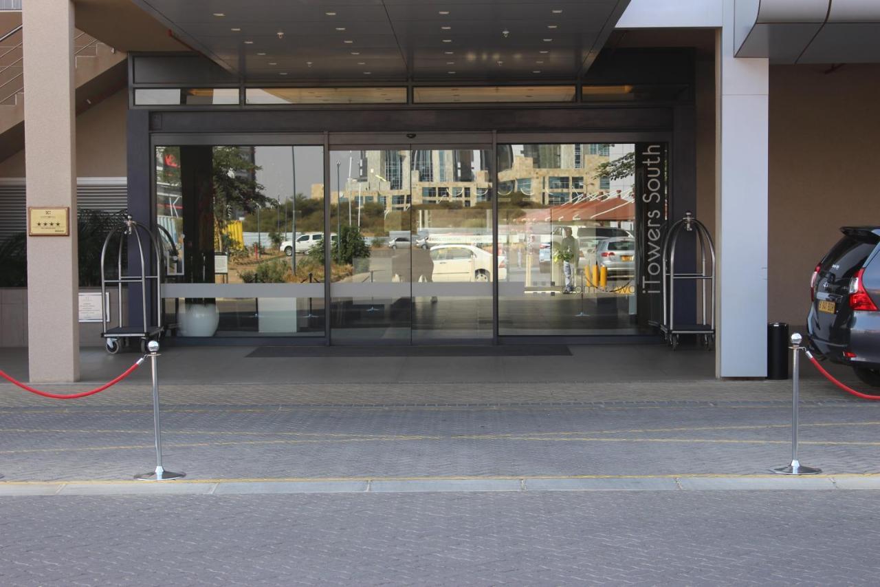 Green Avenue Apartments Gaborone Ngoại thất bức ảnh